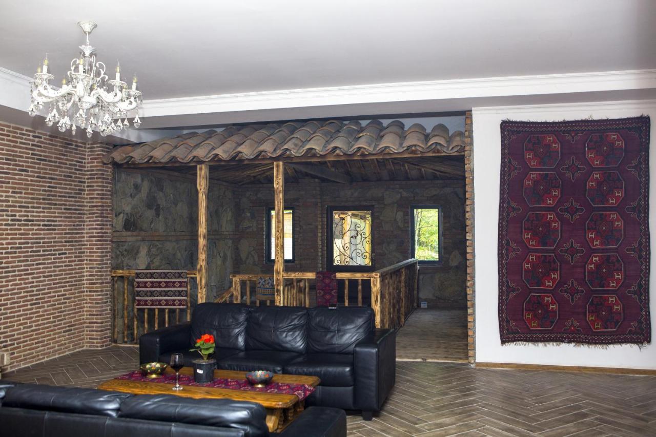 Bekas Wine Cellar 호텔 Akhmeta 외부 사진
